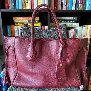 Authentic Longchamp Penleope M Tote in RARE OPERA RED!